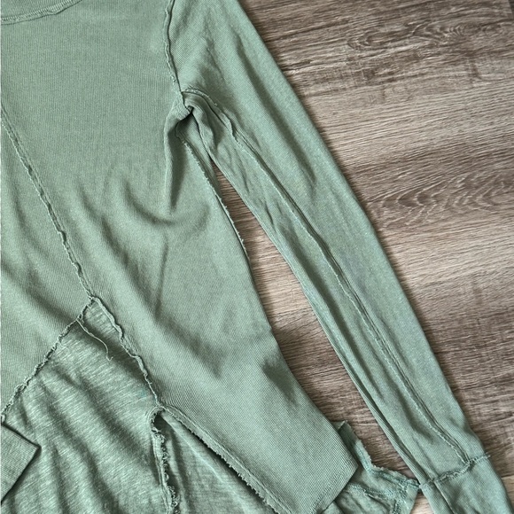 Free People We the Free Care Cali swing top green XS - Picture 5 of 10
